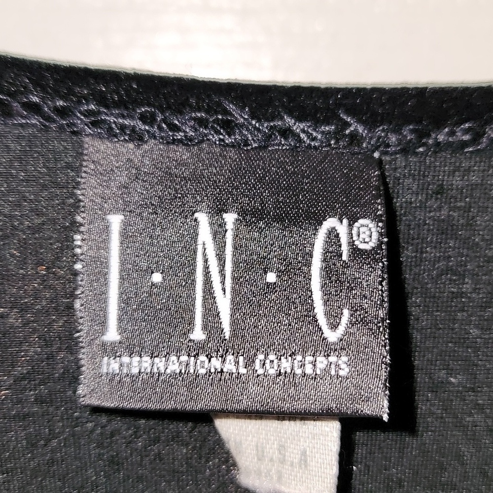 Vintage I.N.C. Black V-neck Velvet Top Sz M - Picture 2 of 8
